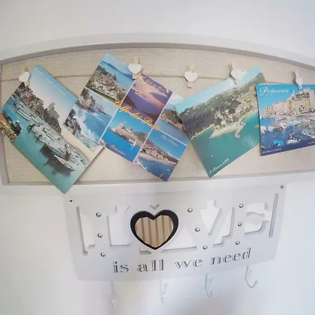 Yona's House لا سبيتسْيا